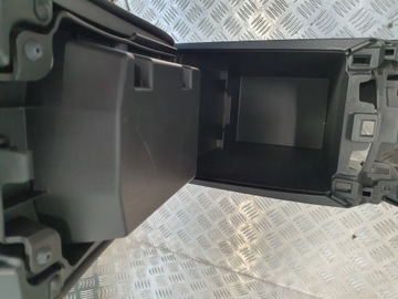 Renault Kadjar 15-22 Podłokietnik tunel środkowy