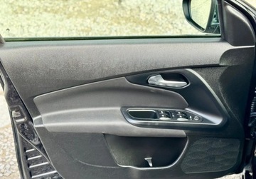 Fiat Tipo II Hatchback 1.4 T-Jet 120KM 2019 Fiat Tipo 1.4T 120KM Led Niski Przebieg klimatyzacja nowe opony 1.4 Benzyna, zdjęcie 15