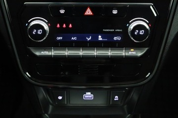  SsangYong Tivoli 1.5 T-GDI, Salon Polska, zdjęcie 9