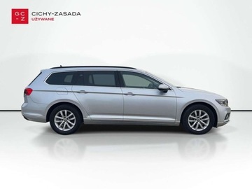 Volkswagen Passat B8 Variant Facelifting 2.0 TDI SCR 150KM 2022 Volkswagen Passat 2.0 TDI 150KM Business DSG SerwisASO Acc Led Nawi AppCon, zdjęcie 5