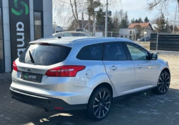 Ford Focus III Kombi Facelifting 2.0 TDCi 150KM 2016 Ford Focus 1.5TDCi 150KM 2016r. auto zarejestrowane i ubezpieczone w Polsce, zdjęcie 6