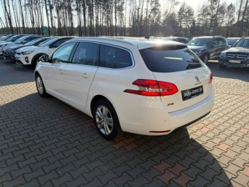 Peugeot 308 II 2014 Peugeot 308 SW 1.6 HDI 120 KM Panorama Kamera Hak, zdjęcie 4