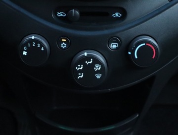 Chevrolet Spark II Hatchback 1.0L DOHC 68KM 2010 Chevrolet Spark 1.0 16V, Salon Polska, Klima, zdjęcie 14