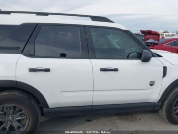 Ford Bronco VI 2024 Ford Bronco 2024r., 4x4, 1.5L 1.5 Benzyna 181KM, zdjęcie 4