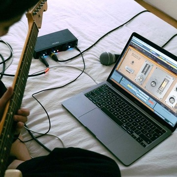 Аудиоинтерфейс Arturia MiniFuse 2, черный