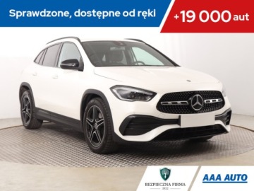 Mercedes GLA II Off-roader 1.3 200 163KM 2020 Mercedes GLA GLA 200, Salon Polska, 1. Właściciel