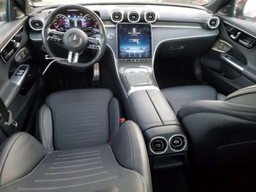 Mercedes Klasa C W206 2022 Mercedes-Benz Klasa C 2022, 2.0L, 4x4, od ubezpieczalni 2.0 Benzyna 255KM, zdjęcie 6