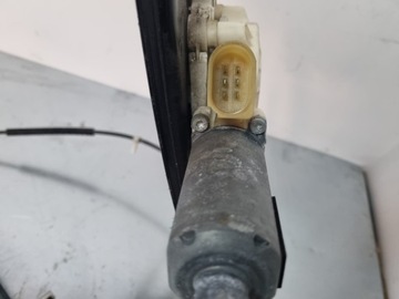 BMW X5 E70 E71 ZVEDÁK OKNO LEVÝ PŘEDNÍ 6PIN EVROPA 6967261 0130821460
