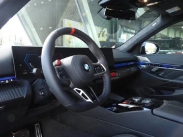BMW Seria 5 G90-91 M Touring 4.4 V8 727KM 2026 BMW Seria 5 Touring M5 Combi 4.4 (727KM) 2026, zdjęcie 8