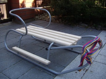 POLSKIE SANKI BASIC Z OPARCIEM + PODNÓŻKI