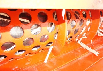 ИЗМЕЛЬЧИТЕЛЬ WEISS 45 кВт лучше, чем WEIMA WL15