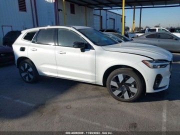 Volvo XC60 II 2024 Volvo XC 60 Recharge Plug-In Hybrid, 2024r., 4x4, 2.0L 2.0 Benzyna 312KM, zdjęcie 6