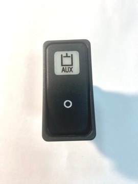 HITACHI switch przełącznik AUX Carling VSM2 20A