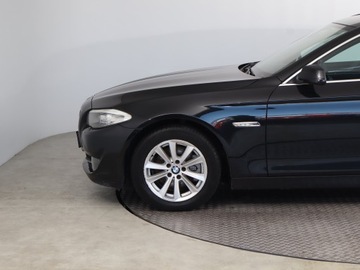 BMW Seria 5 F10-F11 2011 BMW 5 520d, Skóra, Navi, Xenon, Klima, zdjęcie 14