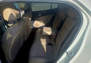 Mercedes GLA I Off-roader 2.0 250 211KM 2017 Mercedes-Benz GLA Mercedes-Benz GLA 250 4Matic 7G-DCT AMG Line 2.0 Benzyna, zdjęcie 8