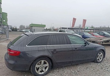 Audi A4 B8 Limousine Facelifting 2.0 TDI 177KM 2014 Audi A4 Avant Audi A4 Avant 2.0 TDI DPF quattro S tronic Attraction 2.0, zdjęcie 3
