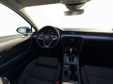 Volkswagen Passat B8 Variant Facelifting 1.5 TSI EVO 150KM 2023 Volkswagen Passat Variant 1.5 TSI EVO Business DSG FV 23 Gwarancja 1.5, zdjęcie 14