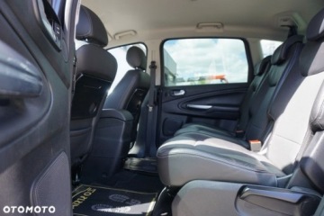 Ford S-Max I Van 2.0 TDCi 140KM 2009 Ford S-Max Ford S-Max 2.0 TDCi DPF Titanium X 2.0 Diesel 140KM, zdjęcie 32