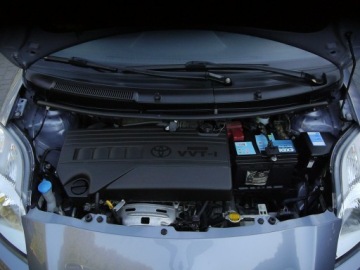 Toyota Yaris II Hatchback 5d 1.33 Dual VVT-i 101KM 2011 Toyota Yaris 1.3 Stan b.dobry Bez rdzy i korozji!!, zdjęcie 33