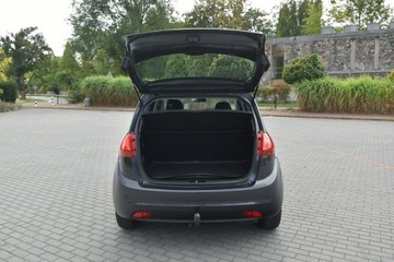 Kia Venga Mikrovan 1.4 DOHC CVVT 90KM 2014 Kia Venga 1.4i 90KM 2014r. Climatronic TEMPOMAT, zdjęcie 23