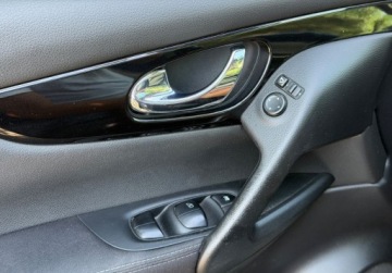 Nissan Qashqai II Crossover 1.6 DIG-T 163KM 2015 Nissan Qashqai 1,6T 163KM Pano NAVI KAMERY 360 PDC Serwis Bezwypadkowy, zdjęcie 30