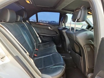 Mercedes Klasa E W212 2014 Mercedes-Benz Klasa E 63 AMG-S 2014 5.5l 5.5 Benzyna 577KM, zdjęcie 10