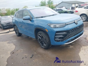 Volkswagen Tiguan III 2025 Volkswagen Tiguan 2025 VOLKSWAGEN TIGUAN 2.0T SEL R-LINE 2.0 Benzyna 201KM