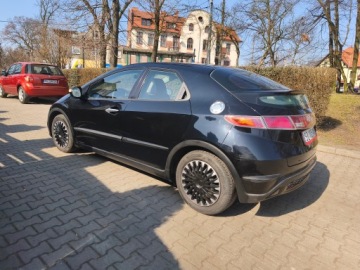 Honda Civic VIII Hatchback 5d 1.4 i 83KM 2008 HONDA CIVIC UFO STAN BDB, zdjęcie 3