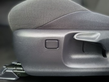 Toyota C-HR II SUV 1.8 Hybrid 140KM 2024 Toyota C-HR 1.8 Hybrid Style 1.8 Hybrid Style, zdjęcie 22