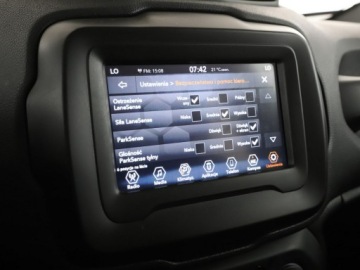 Jeep Renegade SUV Facelifting 1.0 GSE T3 Turbo 120KM 2020 Jeep Renegade klima auto navi czujniki parkowania, zdjęcie 24