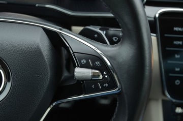 Skoda Superb III Liftback Facelifting 2.0 TDI SCR 200KM 2022 Skoda Superb Laurin &amp; Klement! Full Opcja! SKÓRY! 4x4! 200KM! JAK NOWY, zdjęcie 28