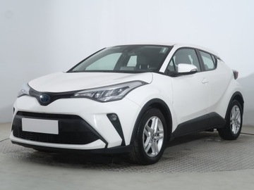 Toyota C-HR I Crossover Facelifting 1.8 Hybrid 122KM 2022 Toyota C-HR 1.8 Hybrid, Serwis ASO, Automat, zdjęcie 1