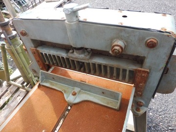 БУМАЖНОРЕЗКА SCHIMANEK 46