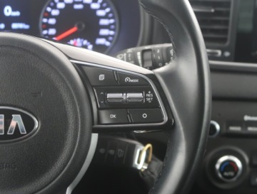 Kia Sportage IV SUV Facelifting 1.6 GDI 132KM 2019 Kia Sportage 1.6 GDI, Salon Polska, Serwis ASO, zdjęcie 16