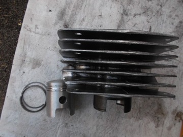 МЗ ТС 250, 250/1. ЦИЛИНДР DDR, ПОРШЕНЬ БЕЗ ХОДА