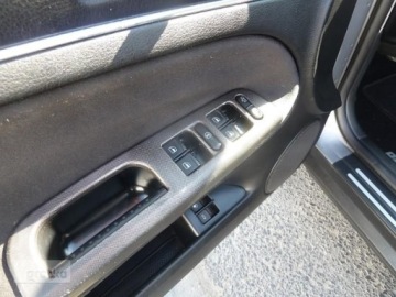 Volkswagen Passat B5 Sedan 1.9 TDI 130KM 2001 Volkswagen Passat Volkswagen Passat B5 Highline Klimatronik Zmieniarka Zar, zdjęcie 10