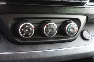 Renault Trafic III Combi 2.0 dCi  150KM 2024 Renault Trafic Bezwypadek SalonPL 9os Full LED Czuj. park. Tempomat, zdjęcie 24