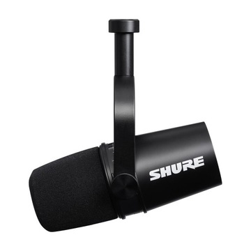 Динамический микрофон Shure MV7.