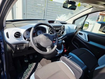 Citroen Berlingo II Combi Facelifting 1.6 HDI 75KM 2015 Citroen Berlingo Multispace___Limited Selection___1.6 HDi 75KM___Pelna His, zdjęcie 2