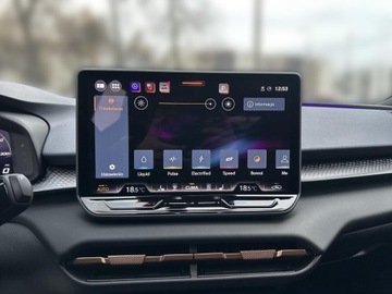 Cupra Terramar SUV 1.5 eTSI 150KM 2024 Cupra Terramar 1.5 eTSI 150KM Audio Sennheiser Pak, zdjęcie 25