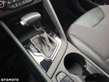 Kia Niro I Crossover 1.6 GDi Hybrid 141KM 2019 Kia Niro Kia Niro 1.6 GDI Hybrid L 1.6 Hybryda 141KM, zdjęcie 14