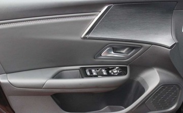 Citroen C5 2023 Citroen C5X Shine EAT8 2023 Od RiA 1.2 Benzyna 130KM, zdjęcie 8