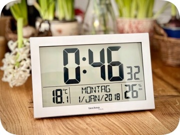 Цифровые настенные часы Technoline WS8016 BLADE HOME