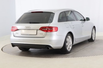 Audi A4 B8 Avant Facelifting 2.0 TFSI 225KM 2014 Audi A4 2.0 TFSI, Automat, Xenon, Bi-Xenon, Klima, zdjęcie 4