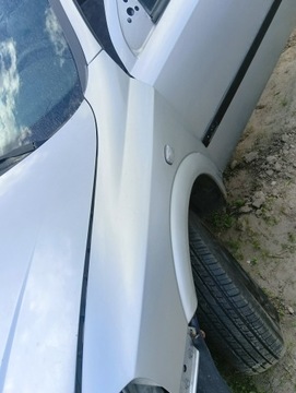 BLATNÍK LEVÝ PŘEDNÍ OPEL ASTRA G Z298