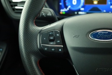 Ford Kuga III SUV 1.5 EcoBoost 150KM 2021 Ford Kuga 1.5 EcoBoost, Salon Polska, Serwis ASO, zdjęcie 14