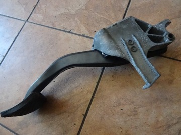 W211 2.7CDI 03' AUTOMAT PEDAŁ HAMULCA A2112900719