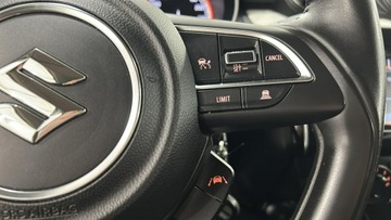 Suzuki Swift VI Hatchback Facelifting 1.2 DualJet SHVS 83KM 2021 Suzuki Swift 1.2 DualJet SHVS Premium Plus CVT, zdjęcie 21