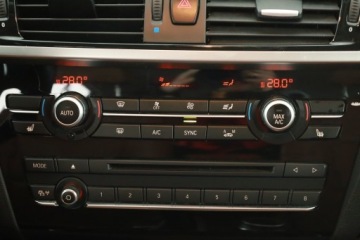 BMW X4 G01 xDrive20d 190KM 2017 BMW X4 xDrive20d, 187 KM, 4X4, Automat, Skóra, zdjęcie 10