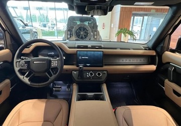 Land Rover Defender IV (L663) 130 5.0  500KM 2025 Land Rover Defender Defender MY25.5 5.0P V8 SC 500 PS AWD Auto V8 130 5.0, zdjęcie 6